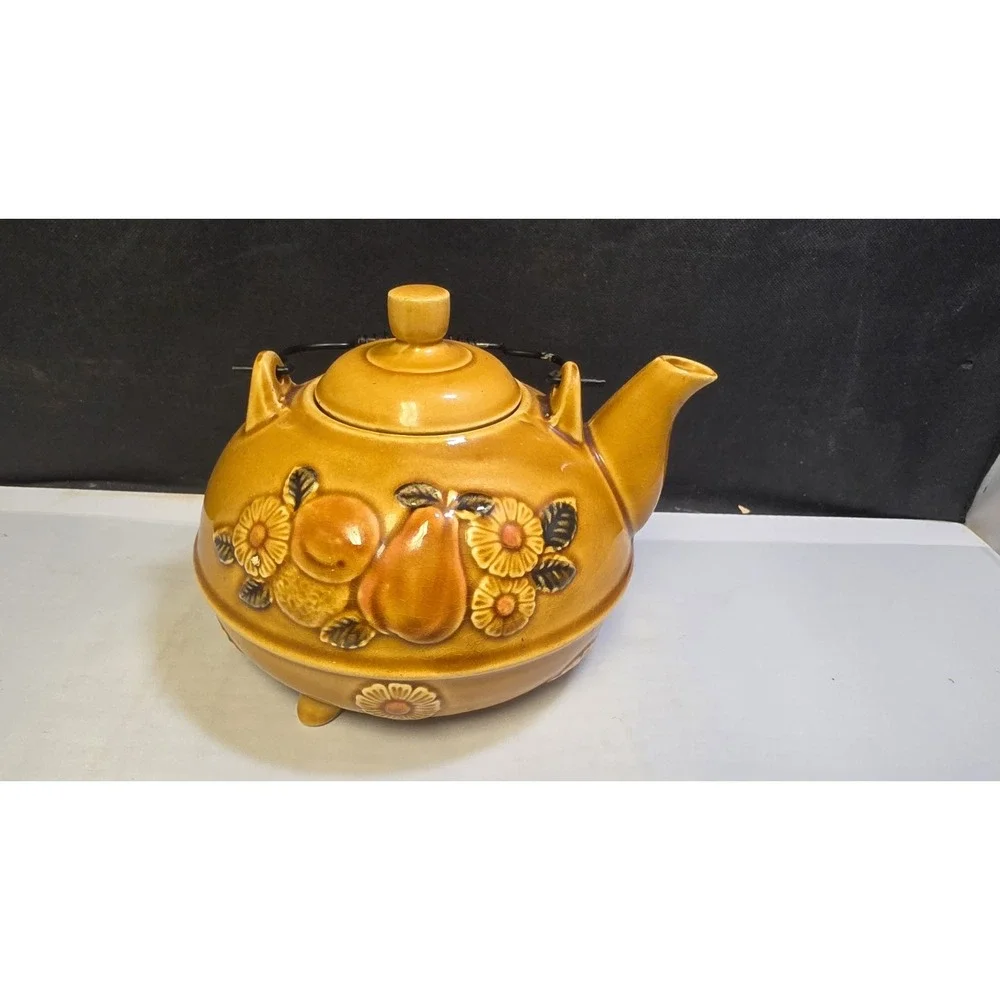 TeaPot Fall Harvest Fruit Dark Mustard Color Japan Vintage A5